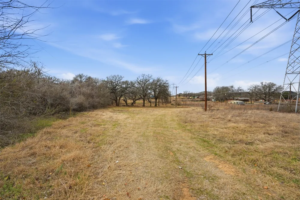 5746 Eden Road Kennedale, TX 76060