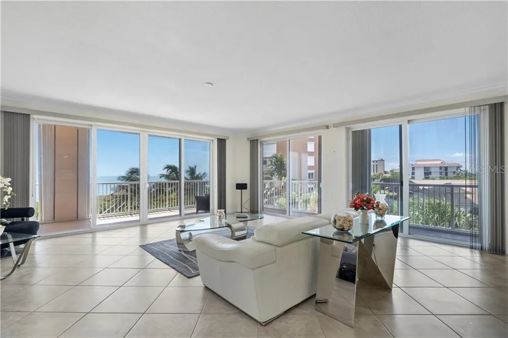 4180 HIGHWAY A1A #305B Hutchinson Island, FL 34949