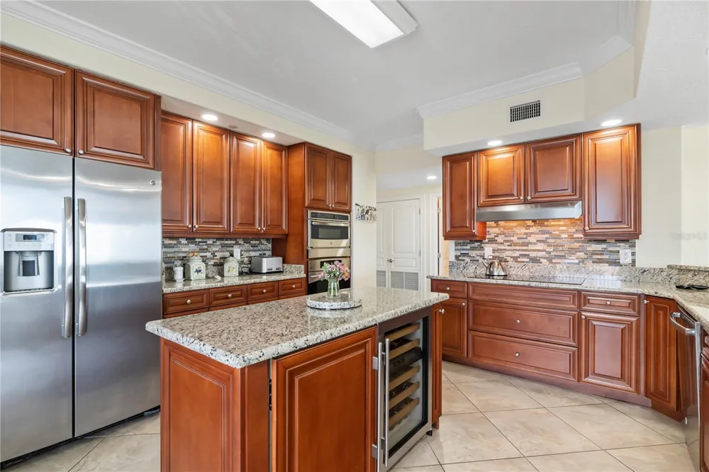 4180 HIGHWAY A1A #305B Hutchinson Island, FL 34949