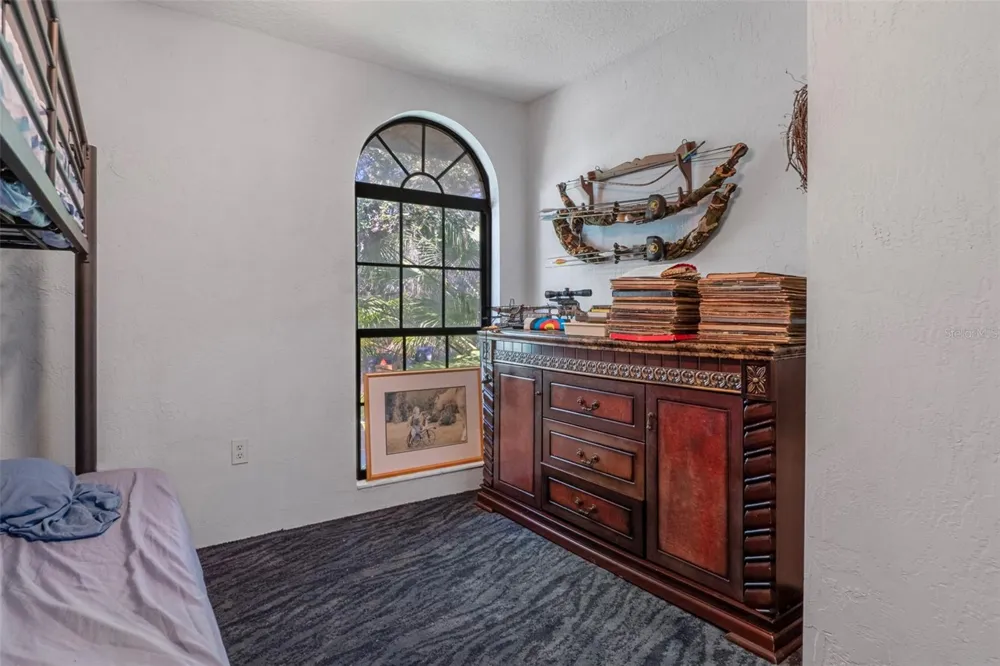 27910 DEBBIE ROAD Okahumpka, FL 34762