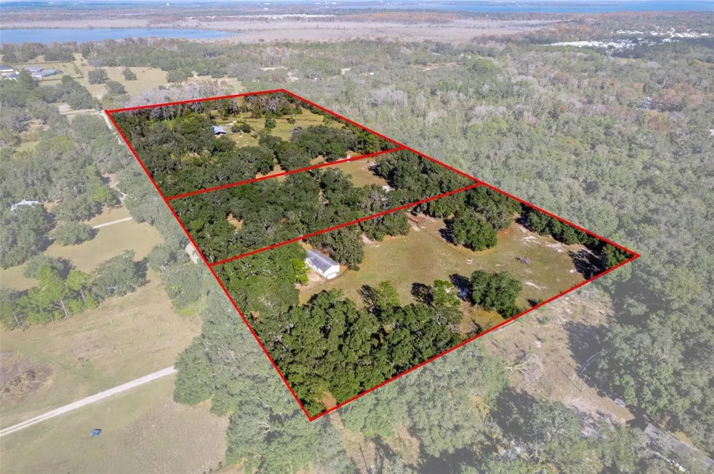 27910 DEBBIE ROAD Okahumpka, FL 34762