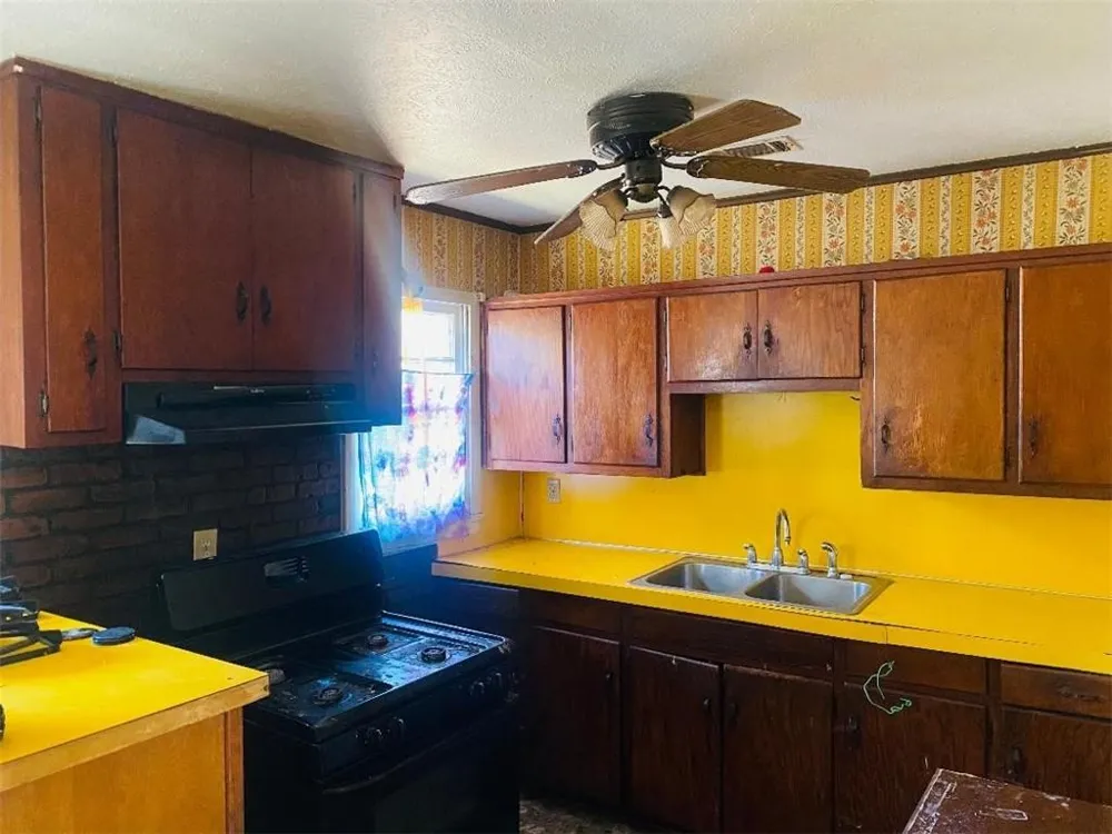 349 Art Avenue Columbus, GA 31907