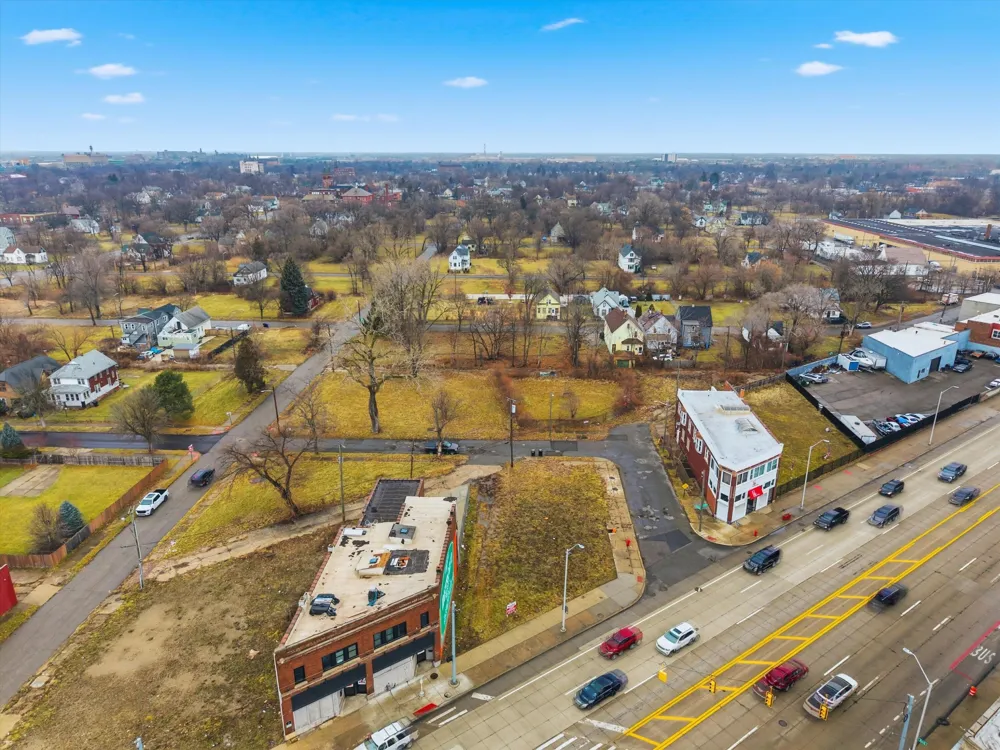 3347 Gratiot Avenue Detroit, MI 48207