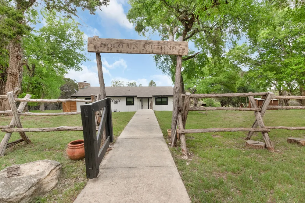 1052 PR 4405 Kempner, TX 76539