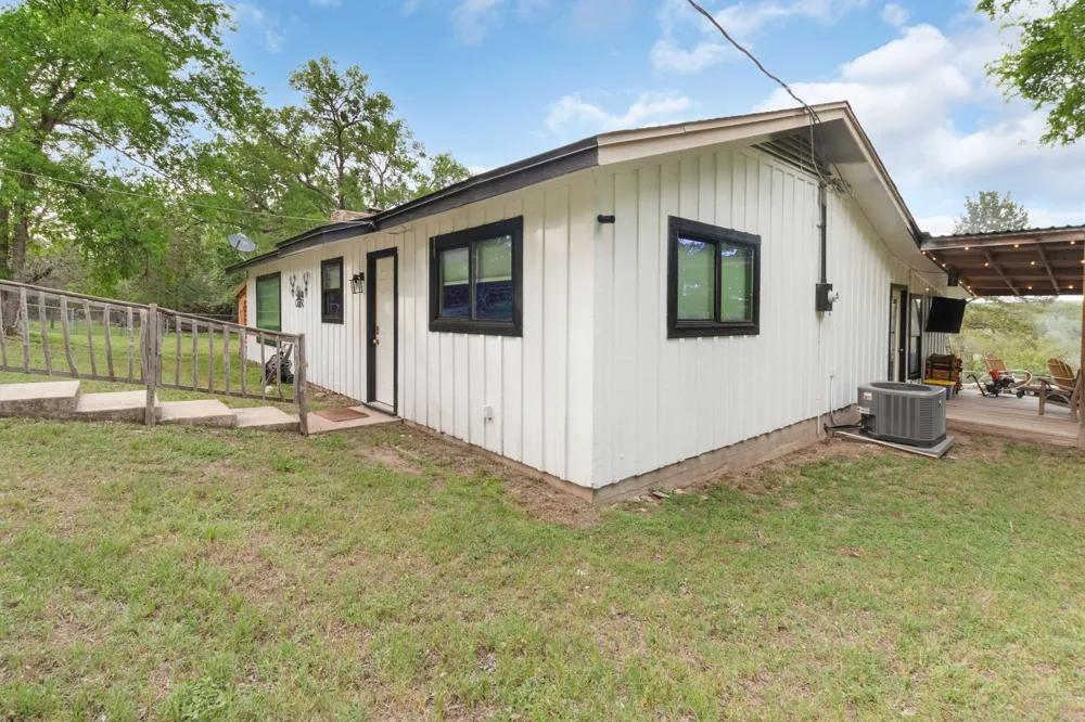 1052 PR 4405 Kempner, TX 76539