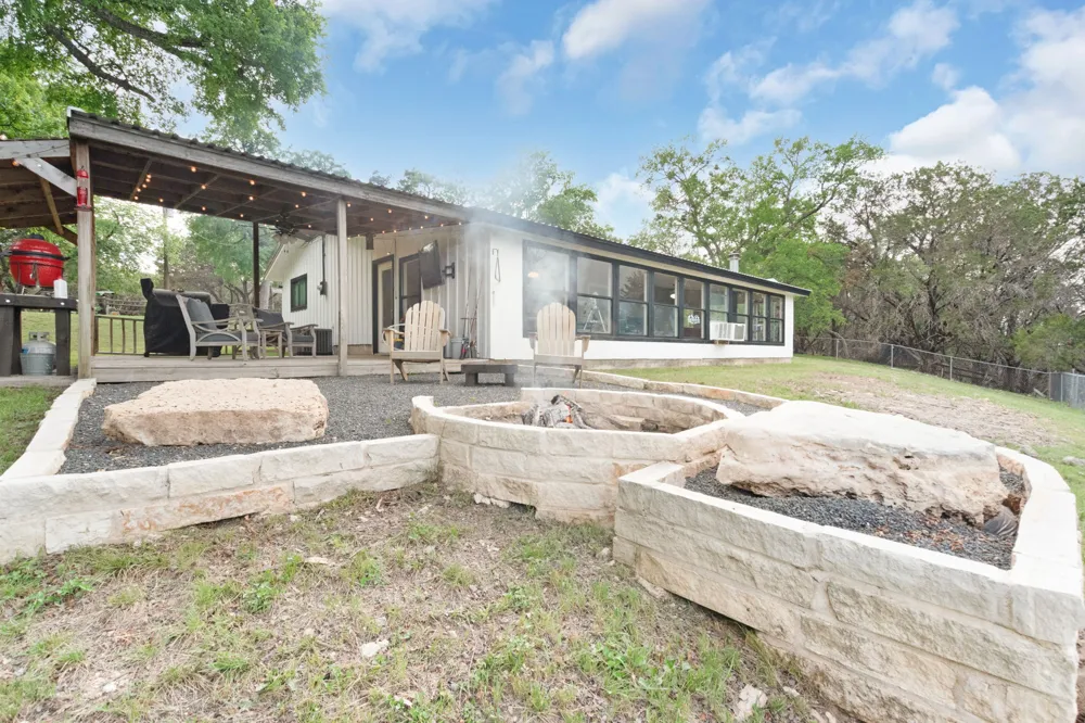1052 PR 4405 Kempner, TX 76539