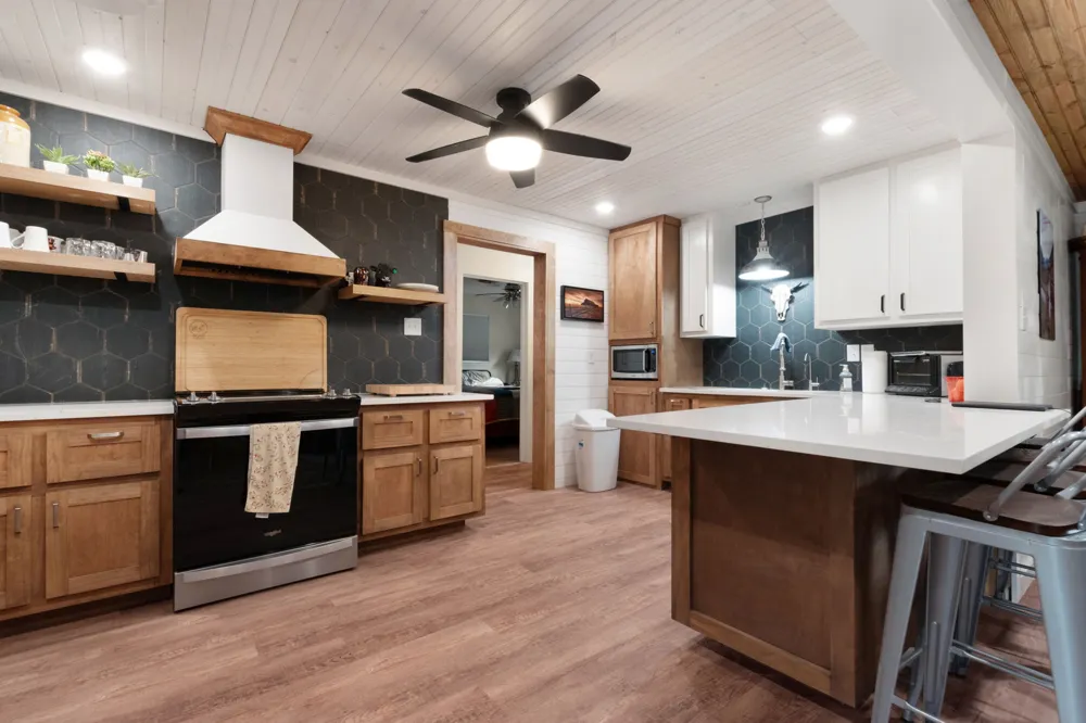 1052 PR 4405 Kempner, TX 76539