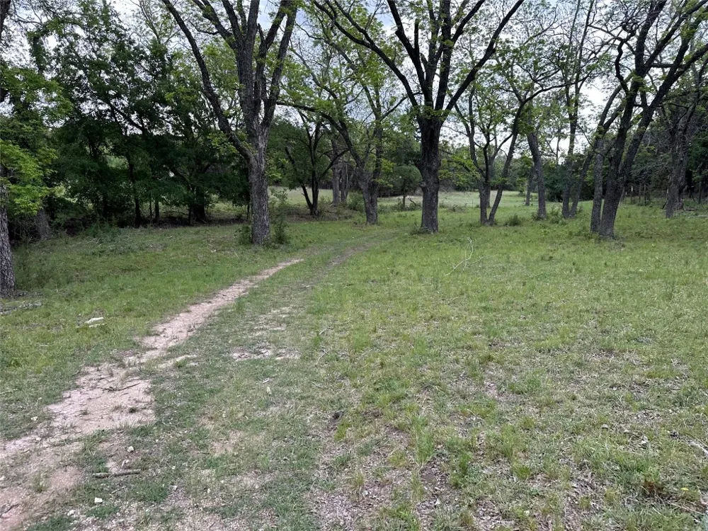 1052 PR 4405 Kempner, TX 76539