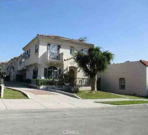 45 Genoa Street #A