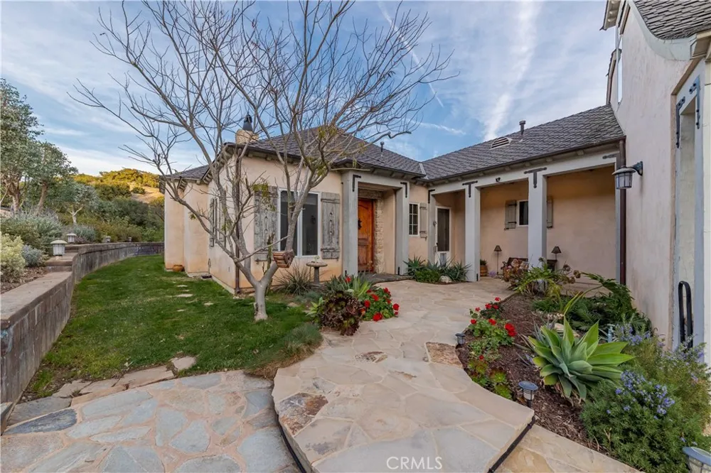 26525 Carancho Road Temecula, CA 92590