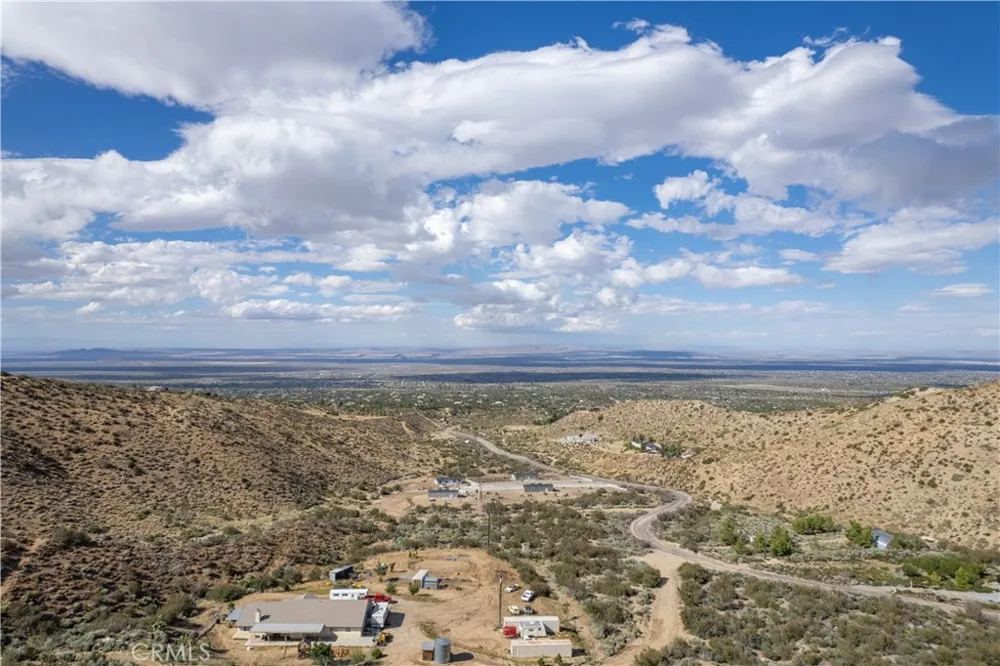 8160 Green Road Pinon Hills, CA 92372