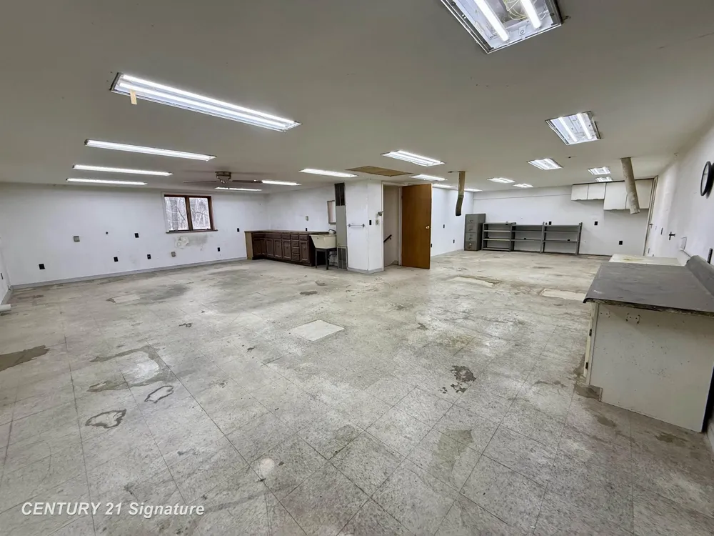 11890 Swan Creek Road Swan Creek Township, MI 48609
