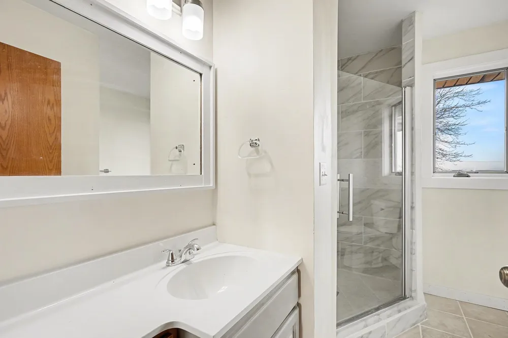 6386 E Washington Hamilton Township, MI 48847