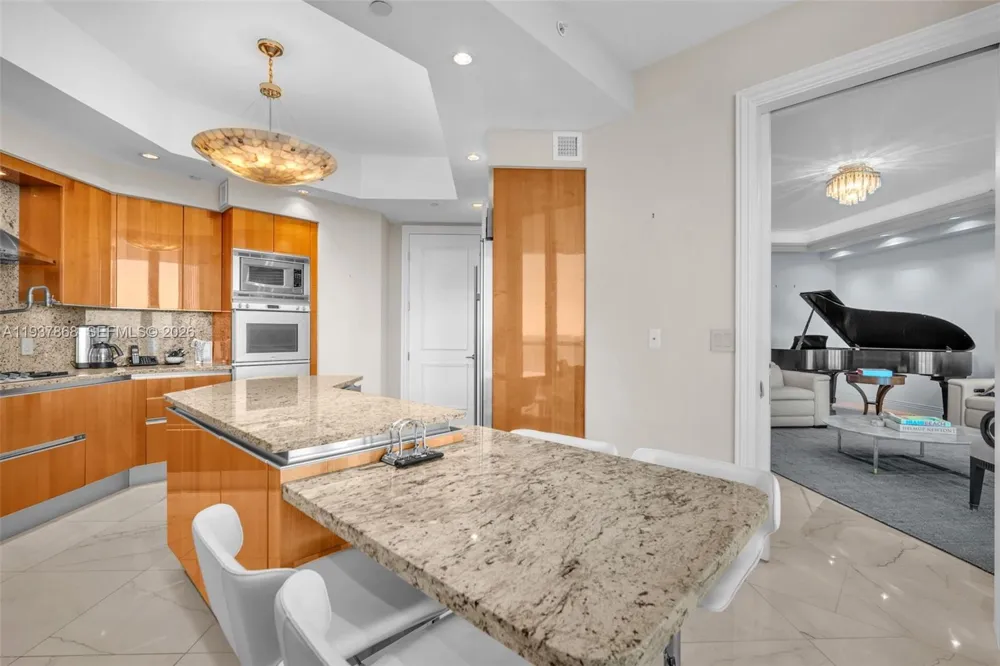 16051 Collins Ave #2001 Sunny Isles Beach, FL 33160