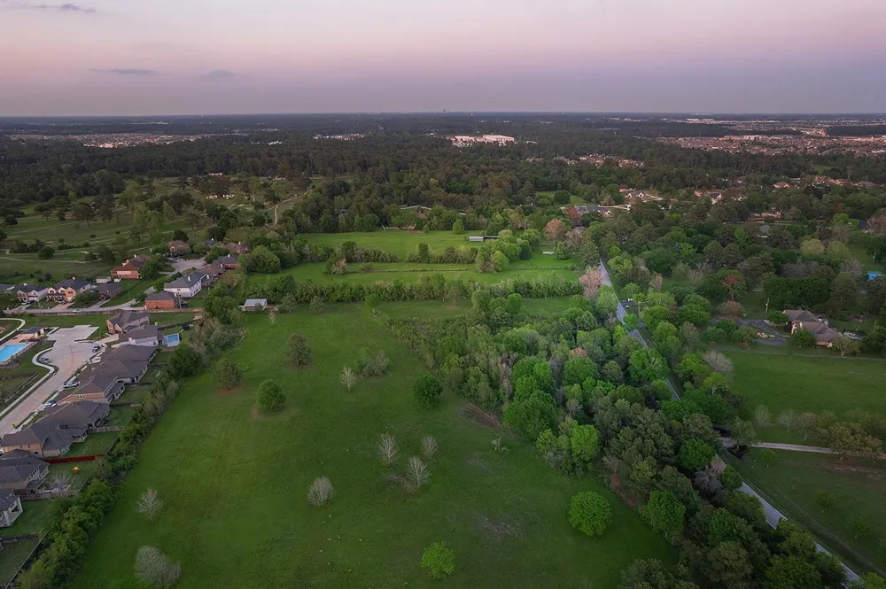 11000 Spell Road Tomball, TX 77375