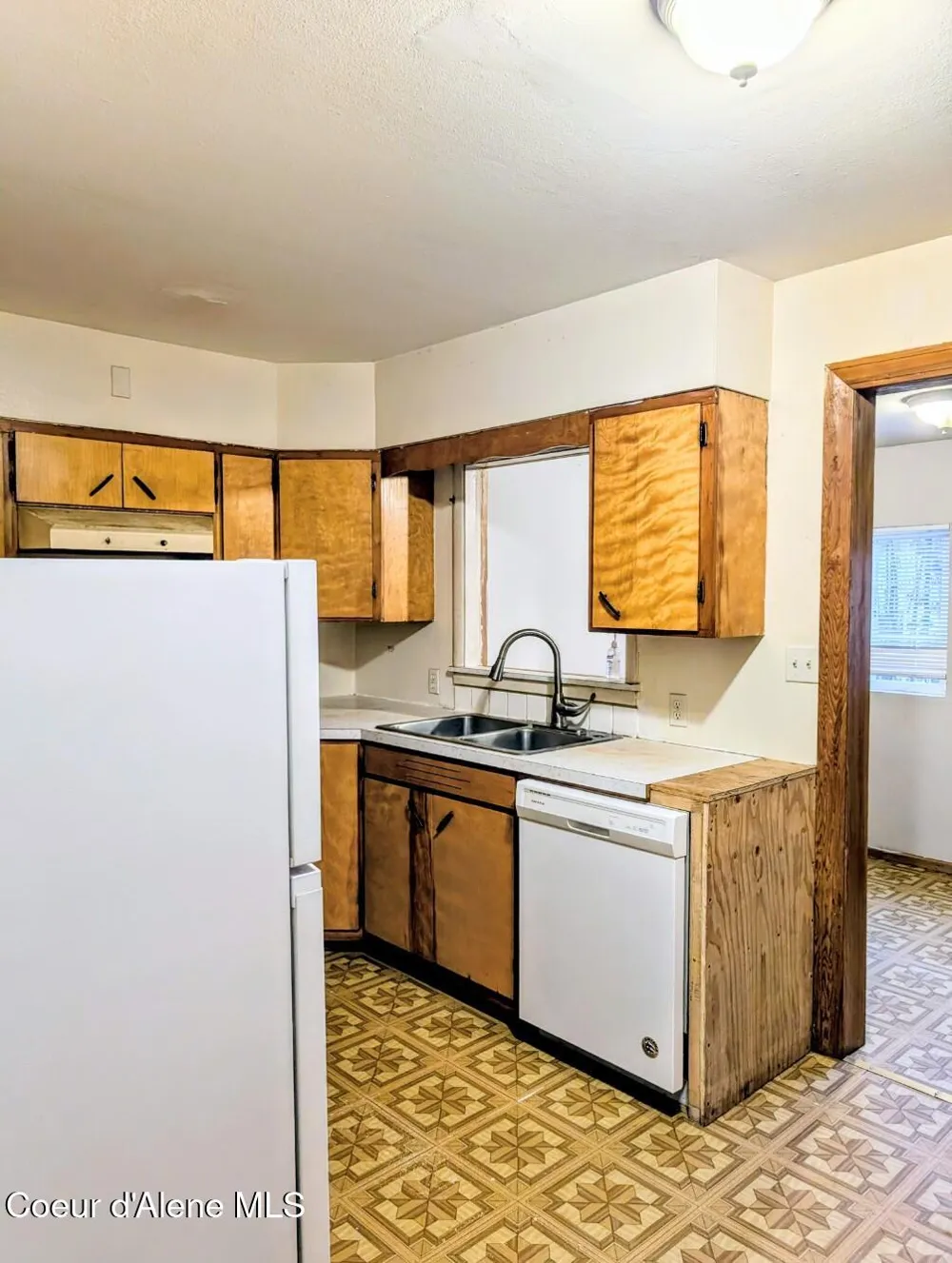 6873 Hill Side Aly Bonners Ferry, ID 83805