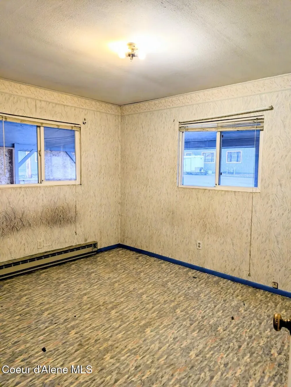 6873 Hill Side Aly Bonners Ferry, ID 83805