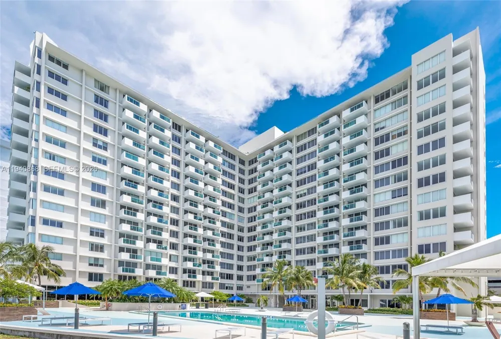 1200 West Ave #708 Miami Beach, FL 33139