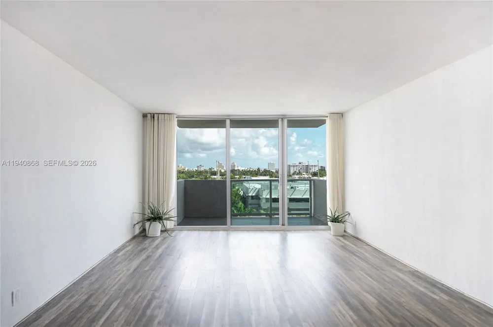 1200 West Ave #708 Miami Beach, FL 33139