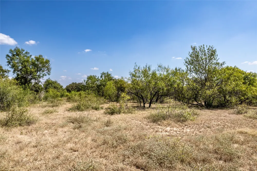 2 Track Road Dale, TX 78616