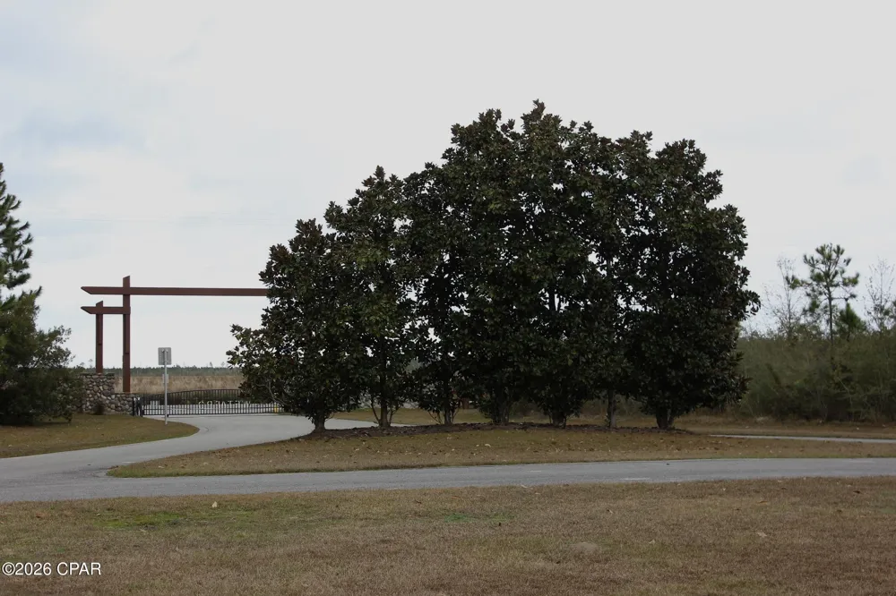 114 Widewater Circle Wewahitchka, FL 32465