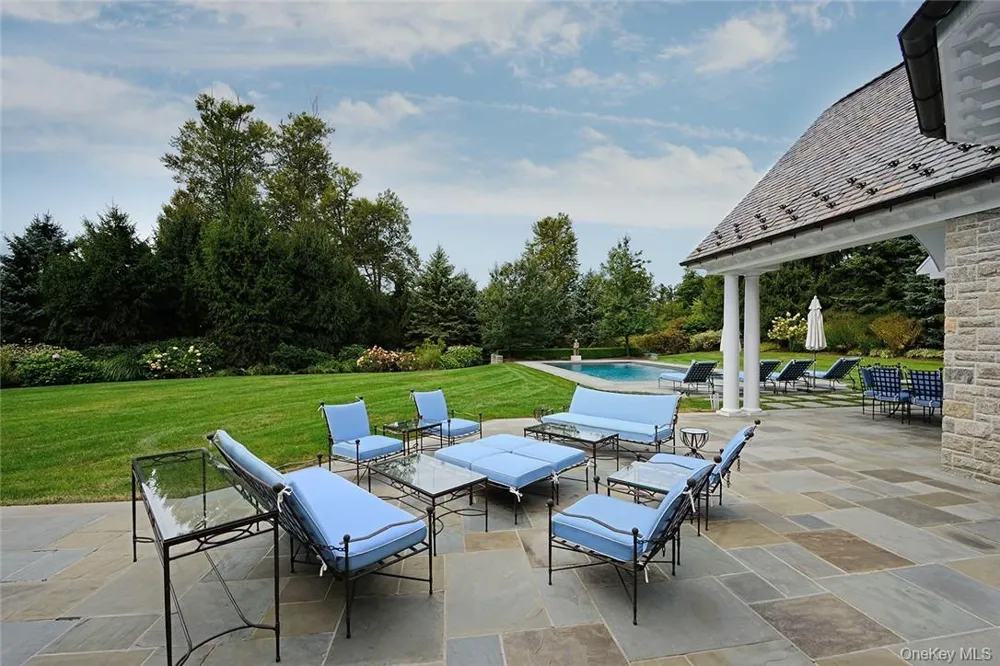 21 Lincoln Lane Purchase, NY 10577