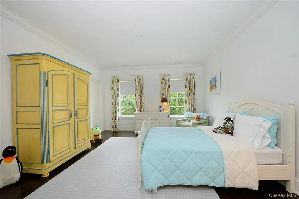21 Lincoln Lane Purchase, NY 10577