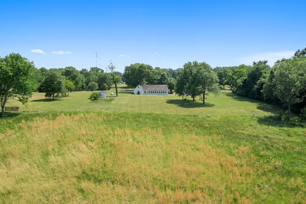 4100 Maxwell Rd Antioch, TN 37013