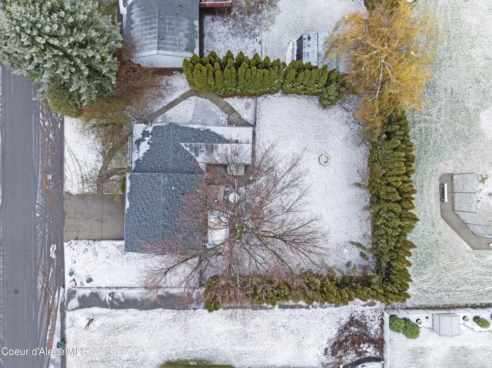 206 S MOEN STREET Spokane Valley, WA 99016