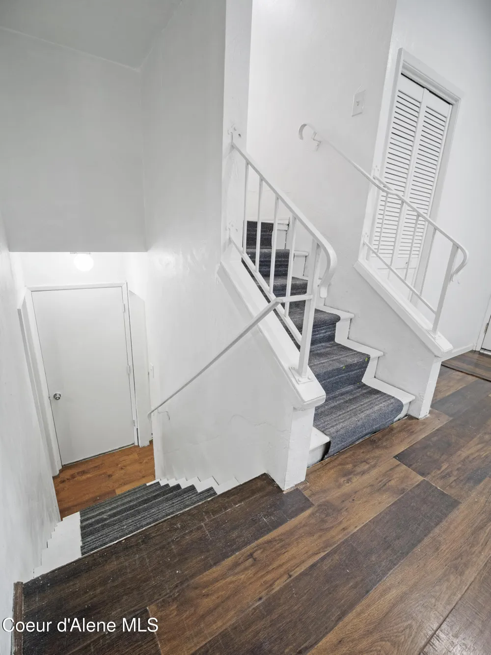 206 S MOEN STREET Spokane Valley, WA 99016