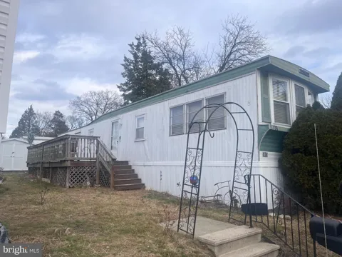 1405 FARRELL AVENUE #138