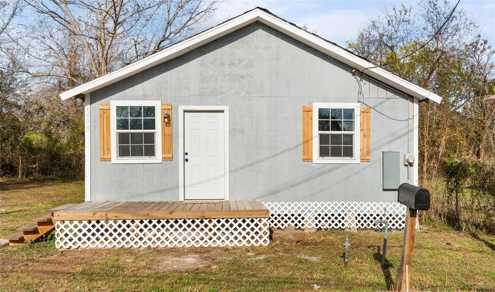 1608 Connie Street Wharton, TX 77488