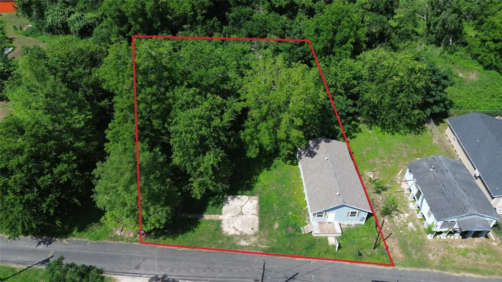 1608 Connie Street Wharton, TX 77488