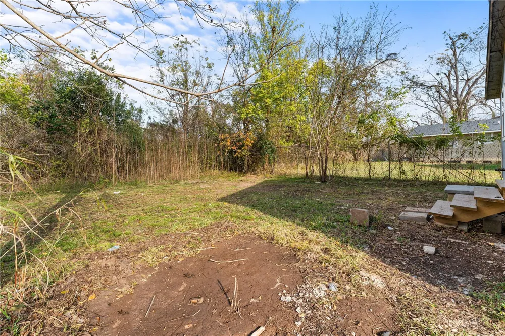 1608 Connie Street Wharton, TX 77488