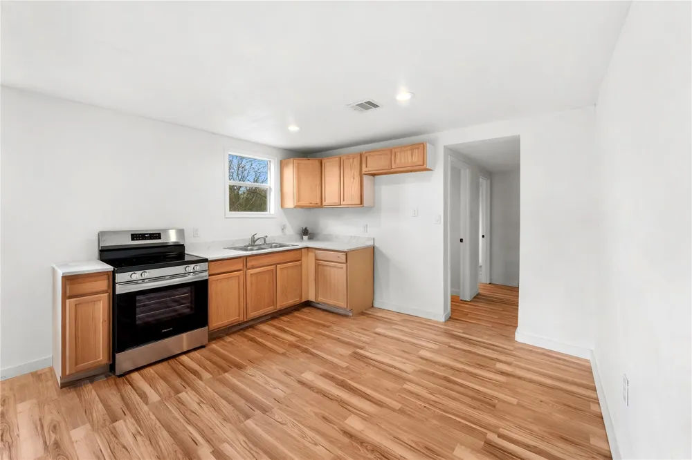 1608 Connie Street Wharton, TX 77488
