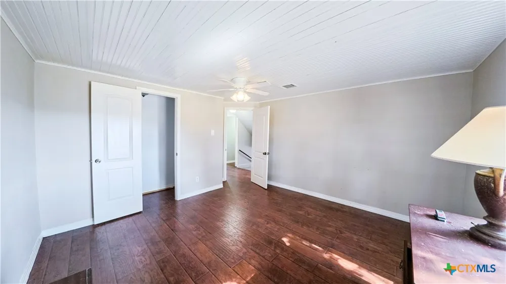 676 County Road 426 El Campo, TX 77437