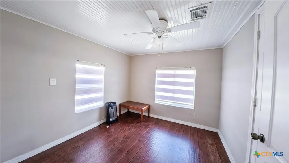 676 County Road 426 El Campo, TX 77437