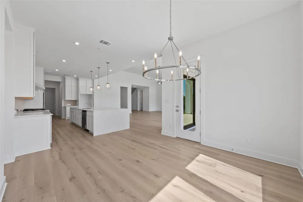 2321 Council Springs Pass Leander, TX 78641