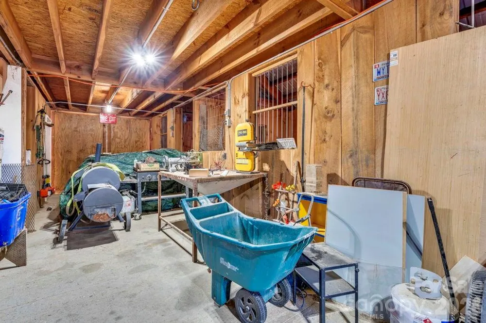 3606 NC Highway 194 S Sugar Grove, NC 28679