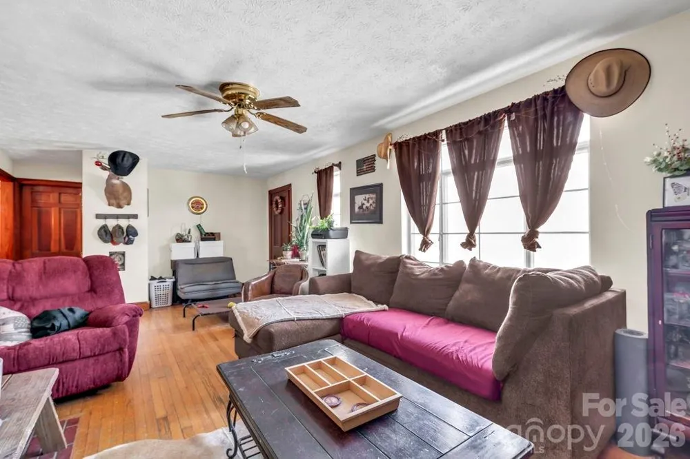 3606 NC Highway 194 S Sugar Grove, NC 28679