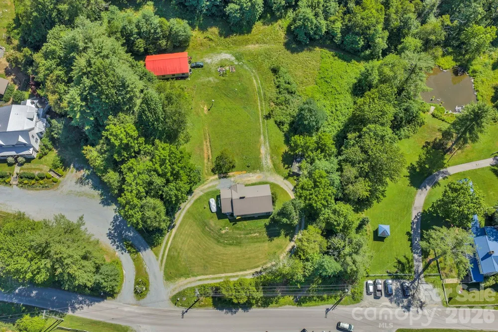 3606 NC Highway 194 S Sugar Grove, NC 28679