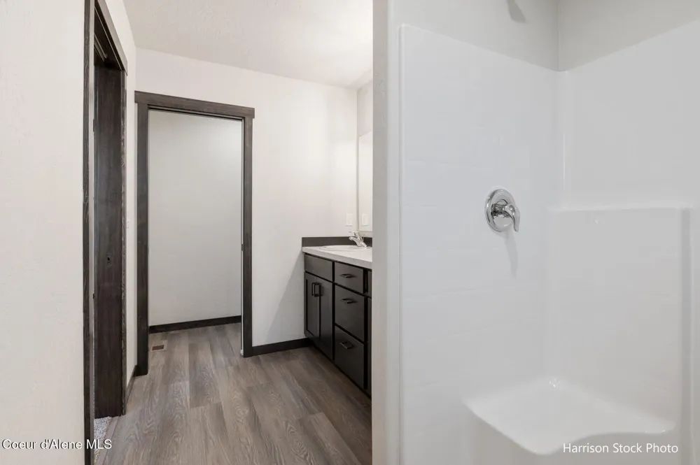 12182 LENNON LANE Rathdrum, ID 83858