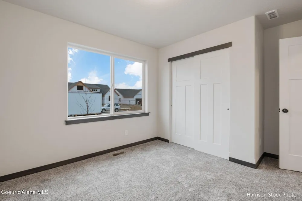 12182 LENNON LANE Rathdrum, ID 83858