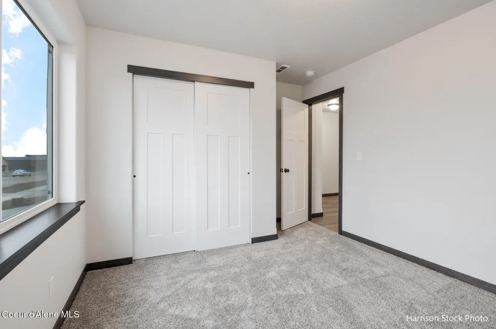12182 LENNON LANE Rathdrum, ID 83858