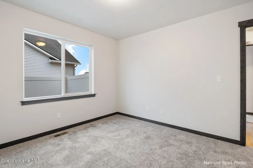 12182 LENNON LANE Rathdrum, ID 83858