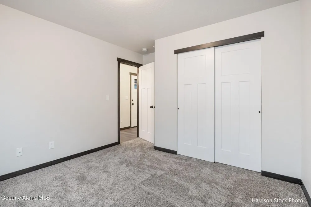 12182 LENNON LANE Rathdrum, ID 83858