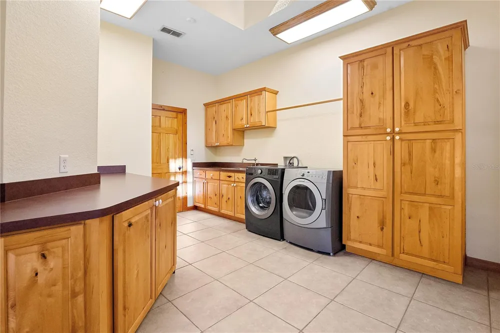 27737 COUNTY ROAD 44A Eustis, FL 32736