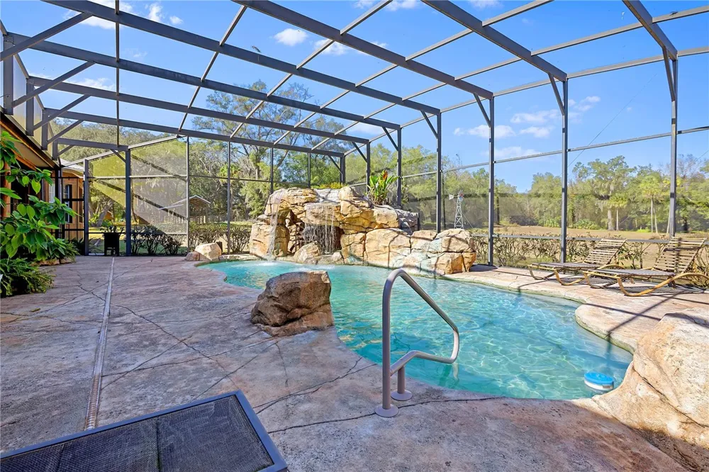 27737 COUNTY ROAD 44A Eustis, FL 32736