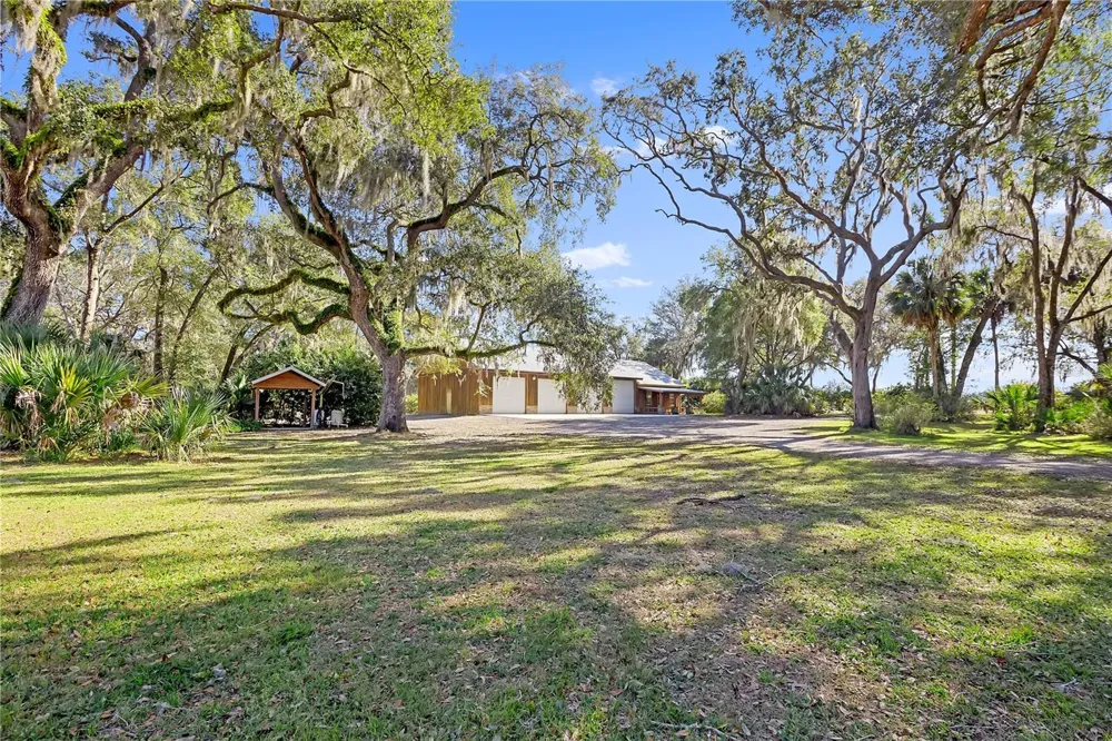 27737 COUNTY ROAD 44A Eustis, FL 32736