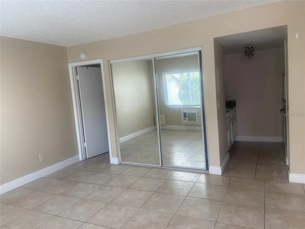4133 DOLPHIN DRIVE #4133 Tampa, FL 33617